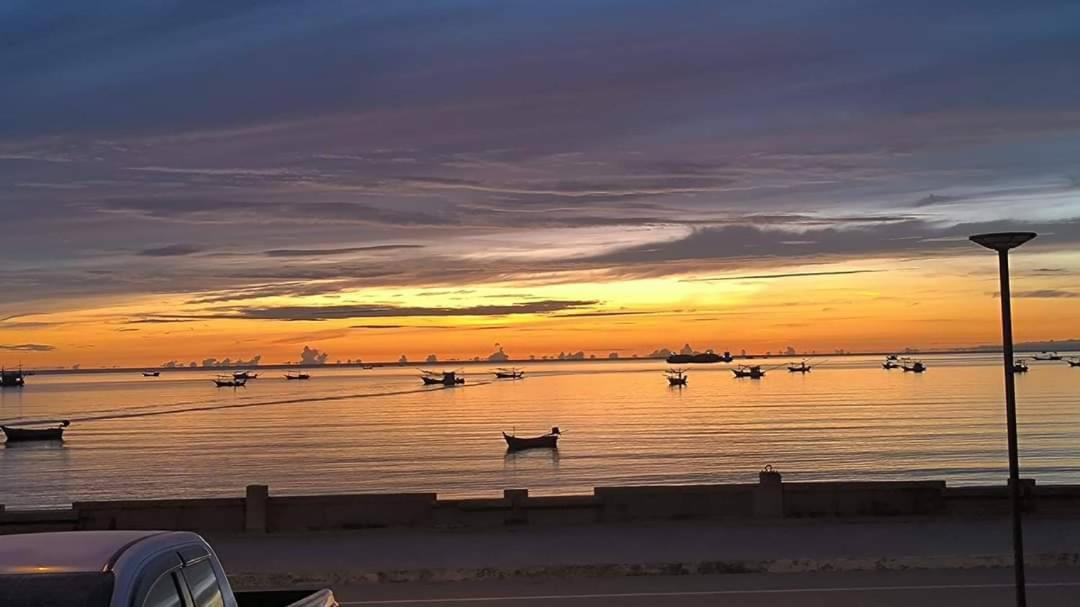 Zea Zide Hotel Prachuap Khiri Khan Exteriör bild